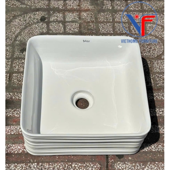 Lavabo vuông đặt bàn màu trắng