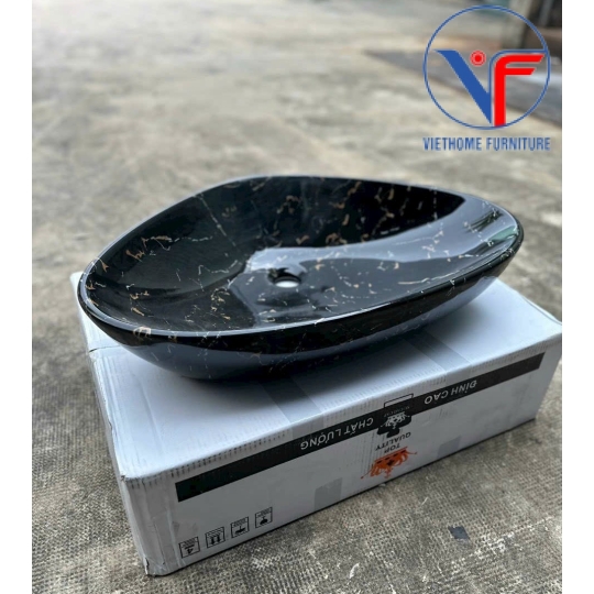 Lavabo tam giác màu đen có vân vàng