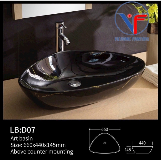 Lavabo tam giác màu đen có vân vàng