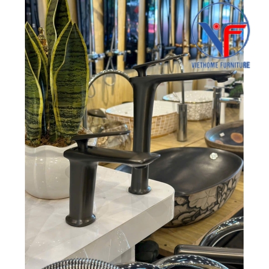 VÒI LAVABO NÓNG LẠNH ĐEN CAO 30CM F48