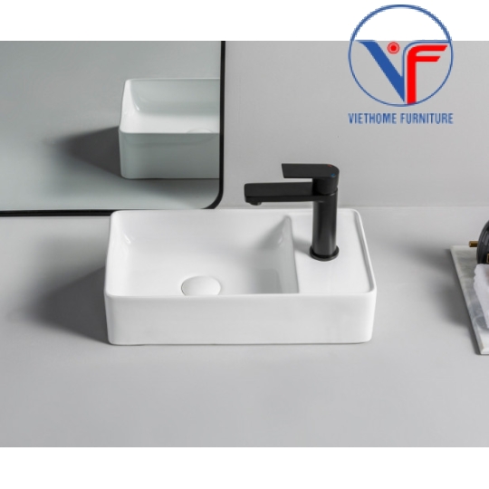 Lavabo treo tường/ đặt bàn vuông màu trắng