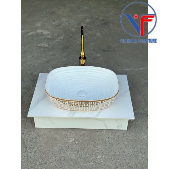 Lavabo đặt bàn màu trắng họa tiết màu vàng