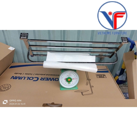 GIÁ KỆ ĐỂ KHĂN NHÀ TẮM VUÔNG MÀU BÓNG