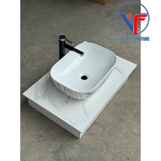 Lavabo đặt bàn màu trắng men sứ trắng hoa văn cá heo
