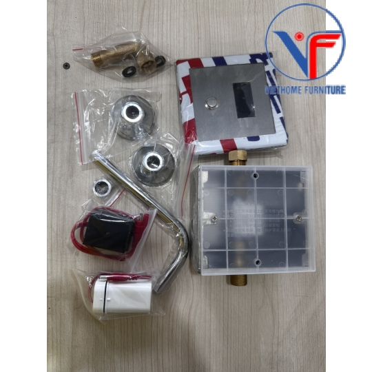 Xả tiểu cảm ứng  âm tường, Xả Tiểu Nam có nút xả cơ hàng đồng thau cao cấp dùng điện AC và DC