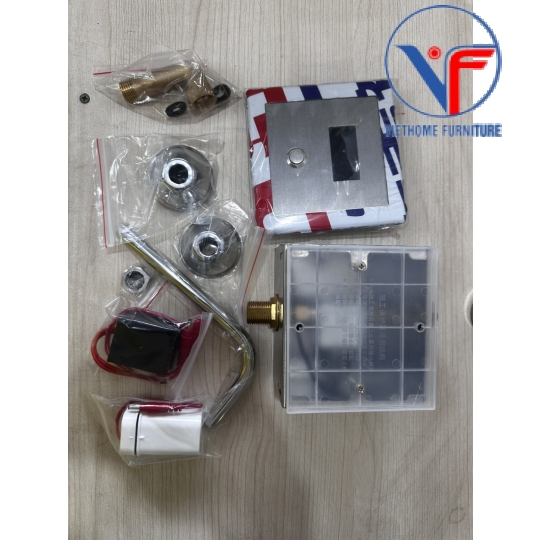 Xả tiểu cảm ứng  âm tường, Xả Tiểu Nam có nút xả cơ hàng đồng thau cao cấp dùng điện AC và DC