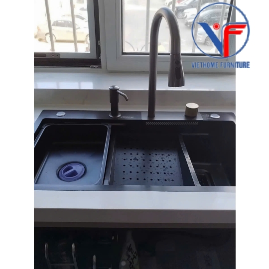Chậu chén 1 hộc kích thước 78x46 nano đen có vòi dây rút